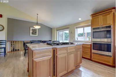 2606 E 10th St, The Dalles, OR 97058 - Photo 10