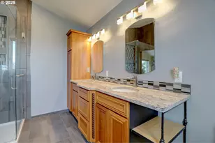 2606 E 10th St, The Dalles, OR 97058 - Photo 22