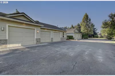 11218 NE 102nd Ave, Vancouver, WA 98662 - Photo 46