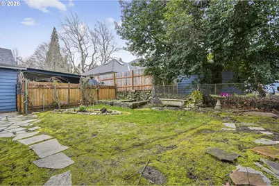 1210 SE 57th Ave, Portland, OR 97215 - Photo 44