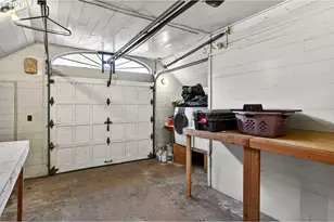 1210 SE 57th Ave, Portland, OR 97215 - Photo 42