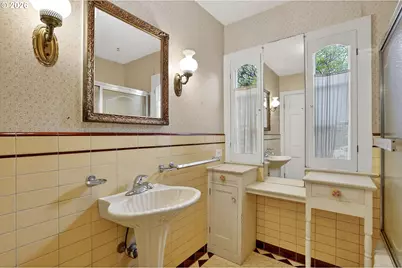 1210 SE 57th Ave, Portland, OR 97215 - Photo 30