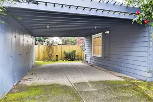 1210 SE 57th Ave, Portland, OR 97215 - Photo 6