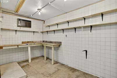 1210 SE 57th Ave, Portland, OR 97215 - Photo 40