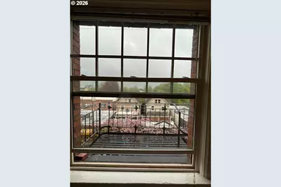 2109 NW Irving St #405, Portland, OR 97210 - Photo 14