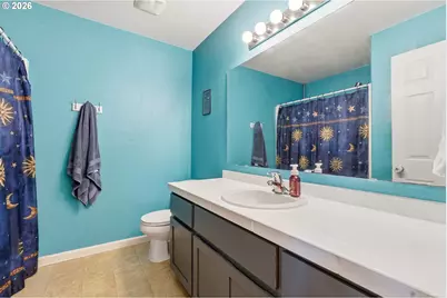 706 NW 20th Ave, Battle Ground, WA 98604 - Photo 18