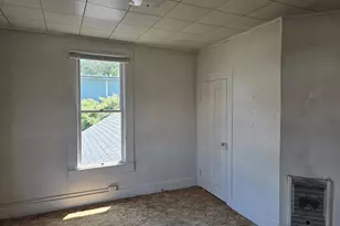 925 SE Main St, Roseburg, OR 97470 - Photo 10
