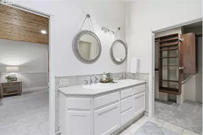 9800 SW Morrison St, Portland, OR 97225 - Photo 32