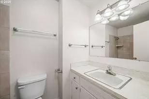 780 Cornwall Ave, Eugene, OR 97404 - Photo 22