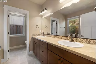 11846 SE Lincoln Heights St, Happy Valley, OR 97086 - Photo 14