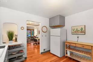 1802 SE Morrison St, Portland, OR 97214 - Photo 8
