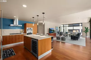 311 NW 12th Ave, Portland, OR 97209 - Photo 16
