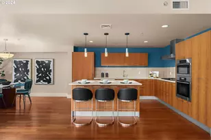 311 NW 12th Ave, Portland, OR 97209 - Photo 8