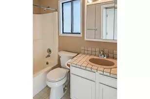 1818 NE Todd St, Roseburg, OR 97470 - Photo 10