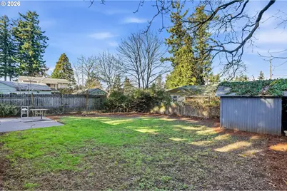 11757 SE Ankeny St, Portland, OR 97216 - Photo 22