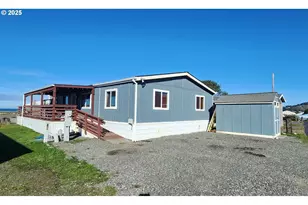 94120 Strahan St, Gold Beach, OR 97444 - Photo 1
