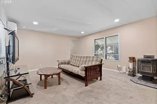 6900 SW 195th Ave, Beaverton, OR 97007 - Photo 4