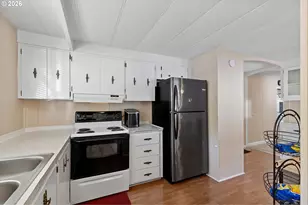 6900 SW 195th Ave, Beaverton, OR 97007 - Photo 6