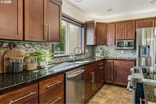 14121 SW Northview Dr, Portland, OR 97223 - Photo 14