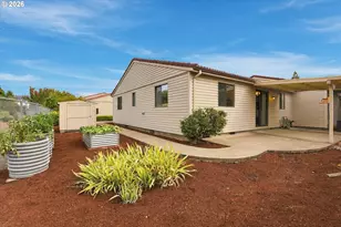 1617 N Johnson Dr, Newberg, OR 97132 - Photo 24
