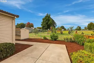 1617 N Johnson Dr, Newberg, OR 97132 - Photo 26