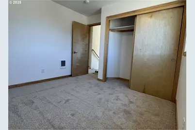 650 St Charles St, Eugene, OR 97402 - Photo 12