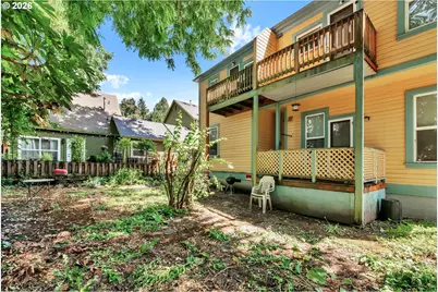 1925 SE Alder St, Portland, OR 97214 - Photo 28