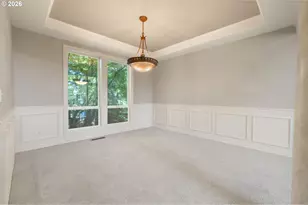 3658 NW Loriann Dr, Portland, OR 97229 - Photo 12