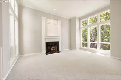 3658 NW Loriann Dr, Portland, OR 97229 - Photo 8