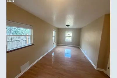 825 Yale Ave, Gladstone, OR 97027 - Photo 20
