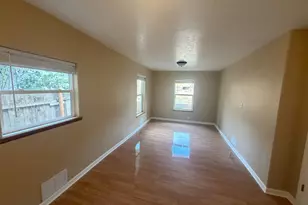 825 Yale Ave, Gladstone, OR 97027 - Photo 20