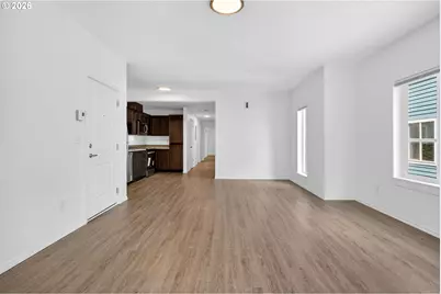7545 N Olin Ave #201, Portland, OR 97203 - Photo 6