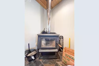 345 W 2nd St, Long Creek, OR 97856 - Photo 4