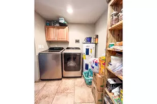 345 W 2nd St, Long Creek, OR 97856 - Photo 10