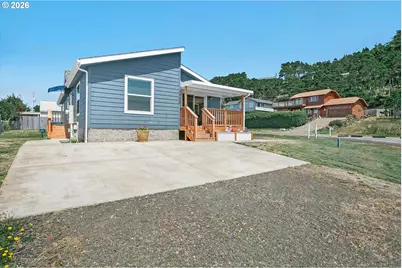1700 NW Westward Ho St, Waldport, OR 97394 - Photo 20