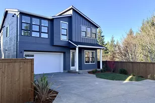 15685 NW Raywood Ln, Portland, OR 97229 - Photo 2