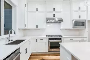 15685 NW Raywood Ln, Portland, OR 97229 - Photo 8