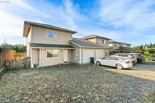 837 Blanco Ave, Coos Bay, OR 97420 - Photo 16