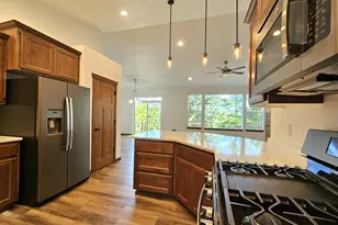 98205 Sunforest Ct, Brookings, OR 97415 - Photo 18