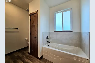 98205 Sunforest Ct, Brookings, OR 97415 - Photo 26