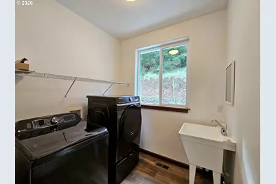 98205 Sunforest Ct, Brookings, OR 97415 - Photo 32