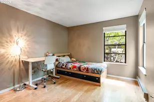 4000 Carman Dr, Lake Oswego, OR 97035 - Photo 20