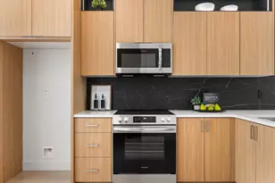 6005 NE 30th Ave, Portland, OR 97211 - Photo 8