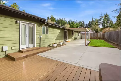 6925 SW Heath Pl, Beaverton, OR 97008 - Photo 20