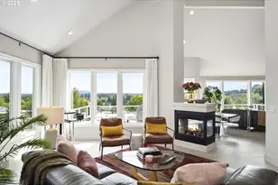 7568 S Laview Dr, Portland, OR 97219 - Photo 8