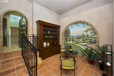 7568 S Laview Dr, Portland, OR 97219 - Photo 30