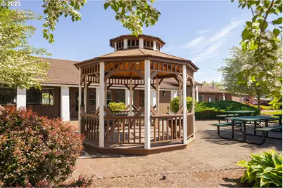 17234 SW Eldorado Dr, Portland, OR 97224 - Photo 32