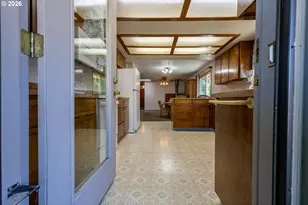 17036 SE Salmon St, Portland, OR 97233 - Photo 12