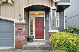 1844 SE Water Lily St, Hillsboro, OR 97123 - Photo 2