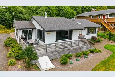 202 S Quadrant St, Rockaway Beach, OR 97136 - Photo 1